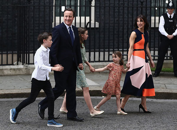Камерон с семьей